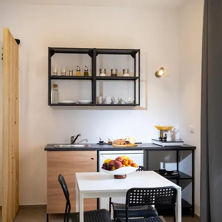 Guest house Mameri 3*